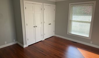 16 Canterbury, Athens, OH 45701
