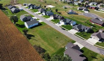 940 Waters Edge Cir, Avon, MN 56310