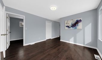 38717 N Lake St, Antioch, IL 60002