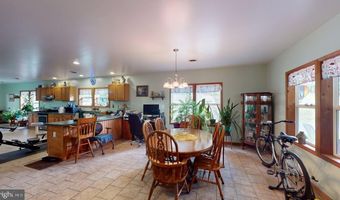 2072 SOL SHANHOLTZ Rd, Augusta, WV 26704