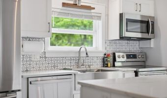 123 Glen Rd, Alloway, NJ 07422