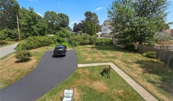 30 Pomham St, Cranston, RI 02910