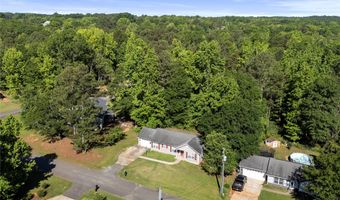 103 Berry Ct, Belton, SC 29627