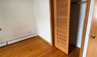 11 Coes St, North Providence, RI 02904