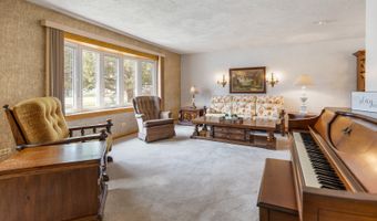 410 W Kirchhoff Rd, Arlington Heights, IL 60005