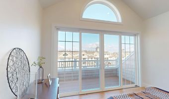 4 Longview Dr 404, Atkinson, NH 03811