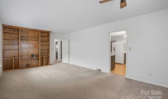 955 Hickory Nut St, Charlotte, NC 28205