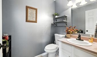 312 Canyon Dr, Auburn, IN 46706