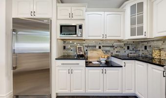 524 Drager St, Ashland, OR 97520