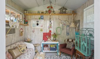 709 N 2nd St, Alpine, TX 79830