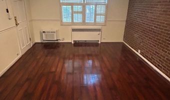 230 N THOMAS St N #230-1, Arlington, VA 22203