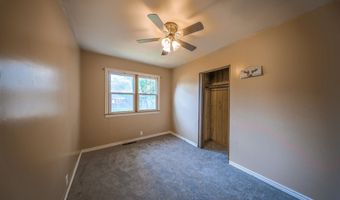 213 E Radio Ln, Arkansas City, KS 67005
