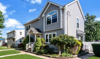 3 N Smith St N, Avenel, NJ 07001