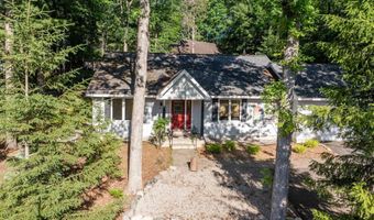 4473 Paper Birch Ln, Acme, MI 49686