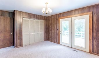 4619 Whiteside Rd, Argyle, WI 53504