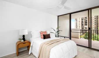 98-500 Koauka Loop 7N, Aiea, HI 96701