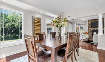 199 Pinckney Rd, Little Silver, NJ 07739
