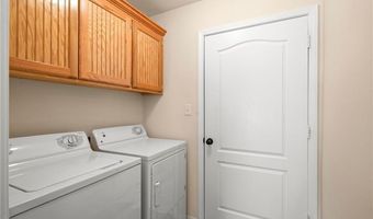 437 Riley Dr, Alma, AR 72947