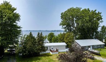 279 Hunter North Rd, Alburgh, VT 05440
