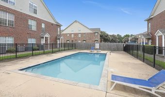 4625 Burbank Dr #301, Baton Rouge, LA 70820