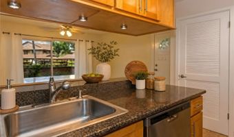91-1135 Puamaeole St 20D, Ewa Beach, HI 96706