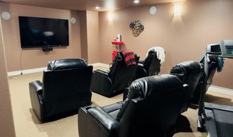 503 Curry Ave, Ava, MO 65608