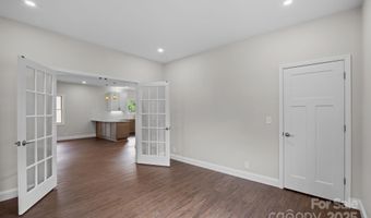 102 Clingman Ave, Asheville, NC 28801