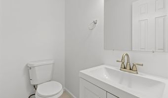 554 COMPASS Rd E, Baltimore, MD 21220