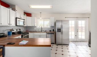 261 W 21ST Ave, Apache Junction, AZ 85120