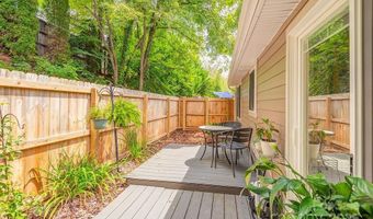 14 Kaylor Dr, Arden, NC 28704