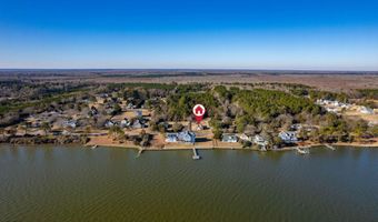 292 Narrow Shore Rd, Aydlett, NC 27916