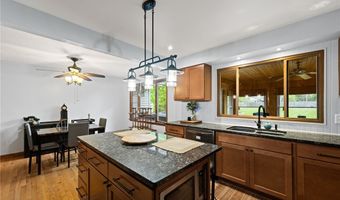 107 Hilltop Dr, Amherst, OH 44001