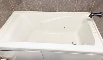 1 Hi View Ridge Dr, Archie, MO 64725