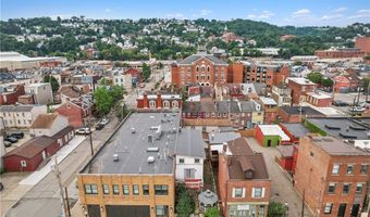 2422 E Carson St, Airville, PA 15203