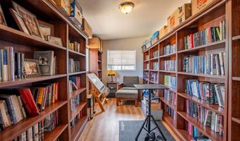 34550 S DAVID St, Black Canyon City, AZ 85324