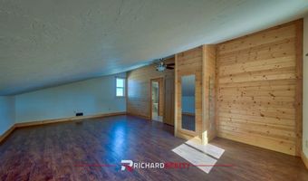 52 Road 8UC, Clark, WY 82435