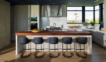 5499 Dune Dr, Avalon, NJ 08202