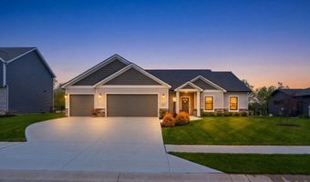 5329 Greyson Heights Dr, Auburn, IN 46706