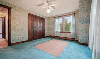 18 Lynn Ellen Dr, Acushnet, MA 02743