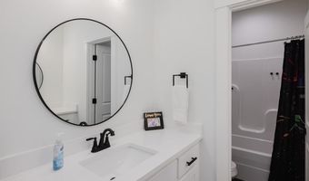 13024 Avilla Hills Cv, Alexander, AR 72002