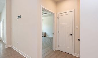 11029 AUGUSTA Ln 4, Berlin, MD 21811