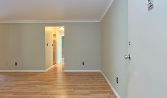 8302 TOBIN Rd 11, Annandale, VA 22003