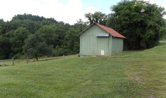 242 Country Rd, Austinville, VA 24312