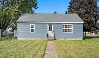 704 Harriet St, Altoona, WI 54720
