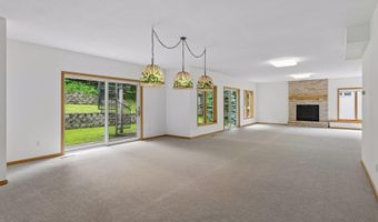 7690 Gibraltar Ter, Apple Valley, MN 55124