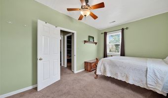 5596 Walnut St, Augusta, MO 63332