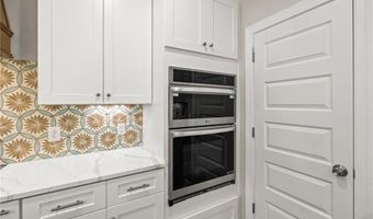 105 Kingsmill Ct, Advance, NC 27006