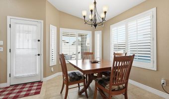 3180 E GLENEAGLE Dr, Chandler, AZ 85249