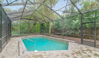 1895 HICKORY Ln, Atlantic Beach, FL 32233