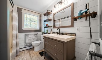 27 Partridge Ln, Chester, NH 03036